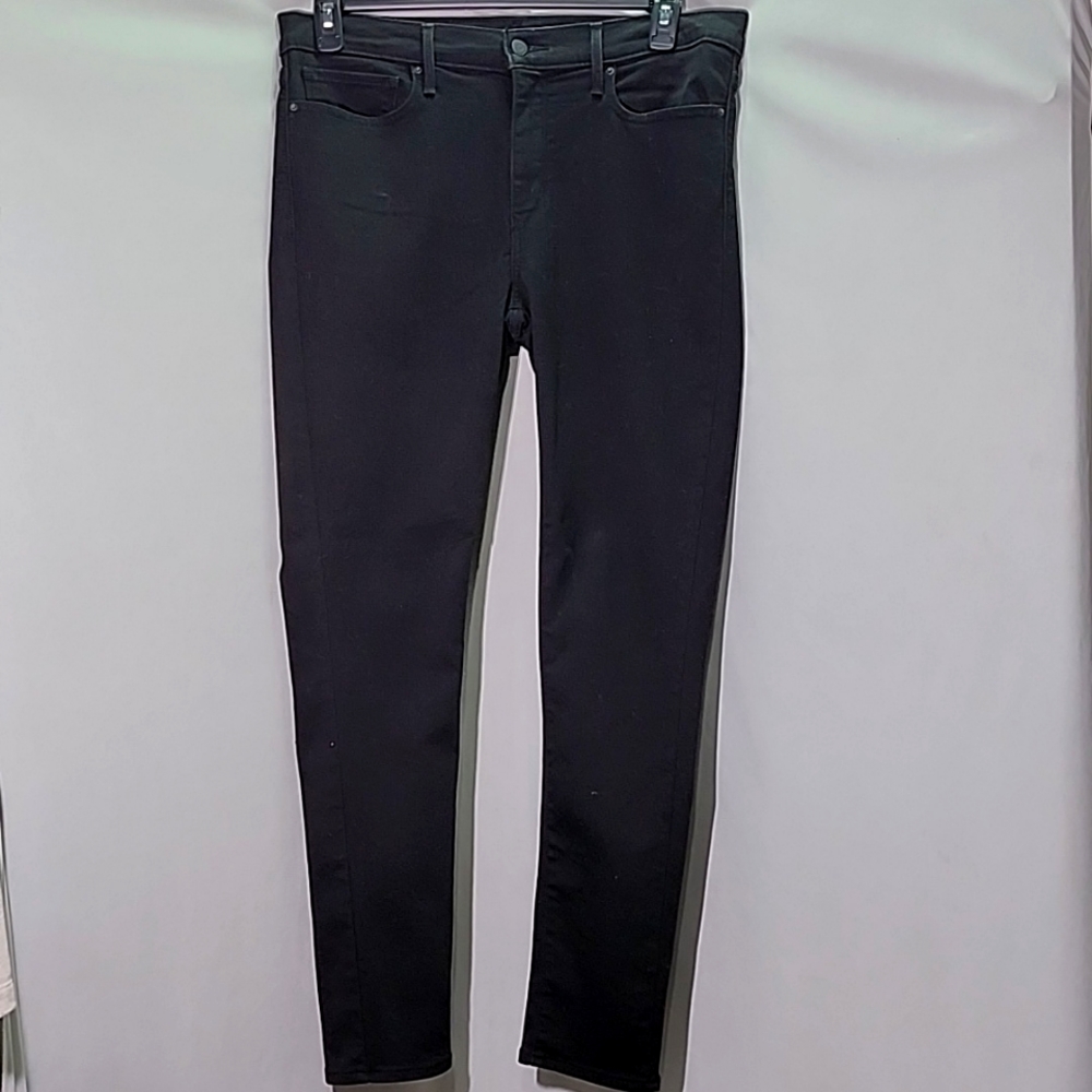 Women's EUC Plus Black Skinny Jeans by Levi's size 16